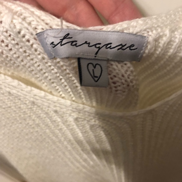 White cropped sweater - Picture 2 of 3